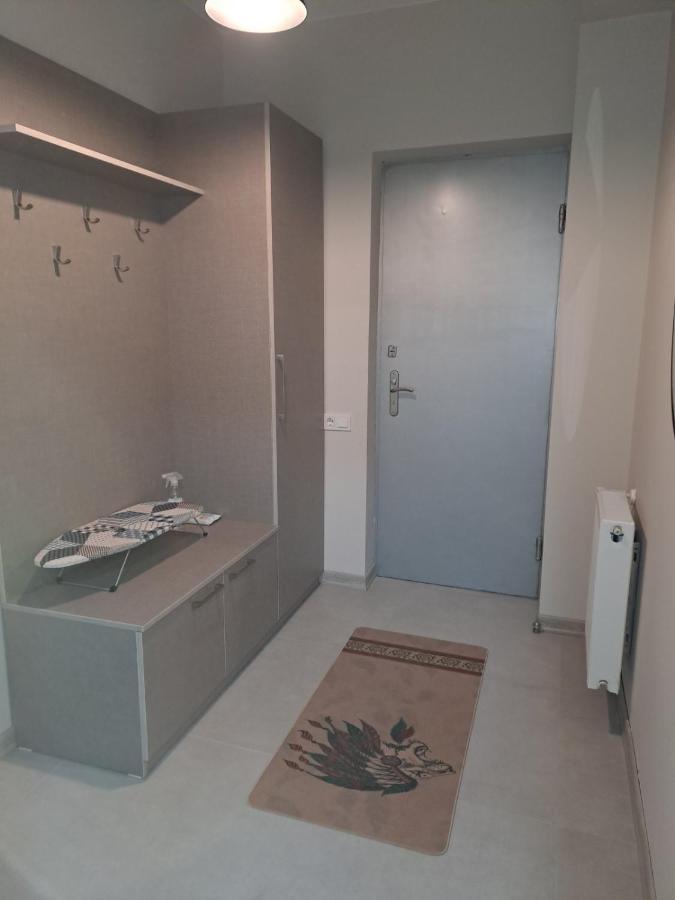 Izo'S Home Кутаиси Екстериор снимка